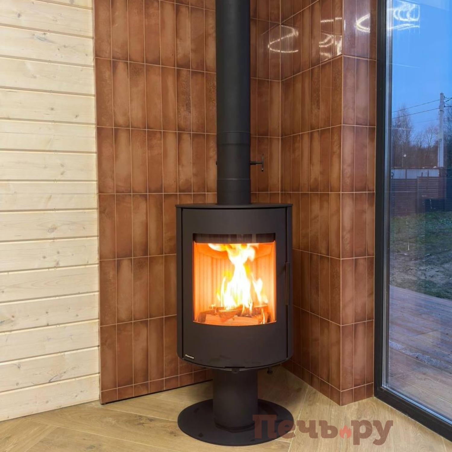 Печь камин Romotop Evora T 03 металл видео